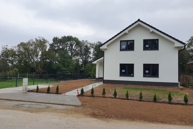 Novinky / Rodinný dom na PREDAJ - foto Novinky / Rodinný dom na PREDAJ - foto